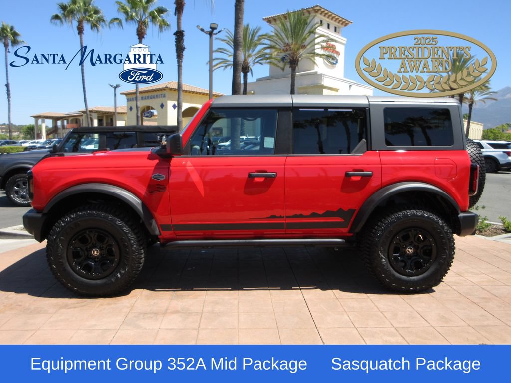 Certified 2022 Ford Bronco Wildtrak AWD/4WD image 1