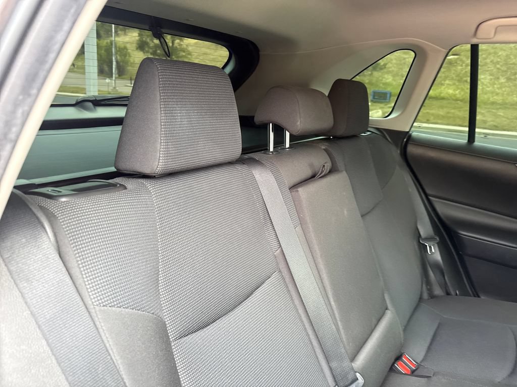 Used 2021 Toyota RAV4 LE AWD/4WD image 27