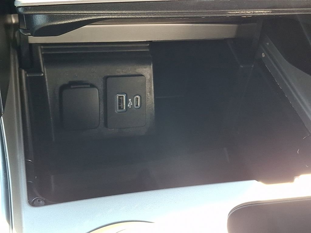 Certified 2023 Ford Explorer XLT w/ Equipment Group 202A image 25