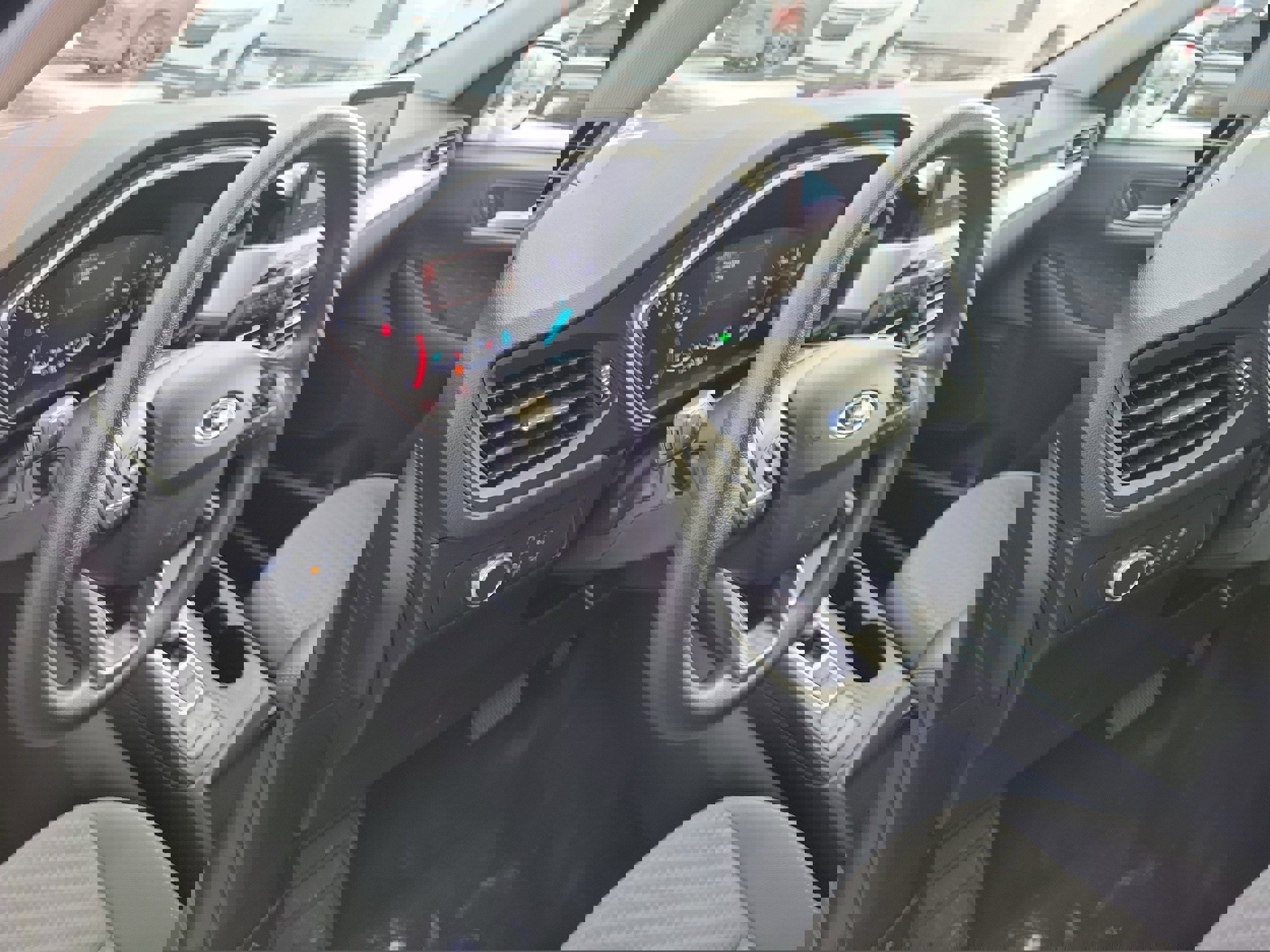 Certified 2020 Ford Escape SE image 19