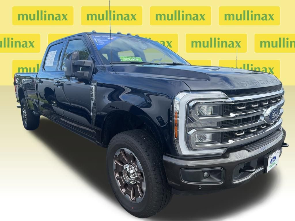 Certified 2025 Ford F250 King Ranch AWD/4WD image 37