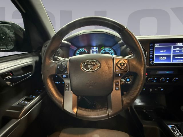 Used 2023 Toyota Tacoma TRD Off-Road w/ Technology Package AWD/4WD image 13