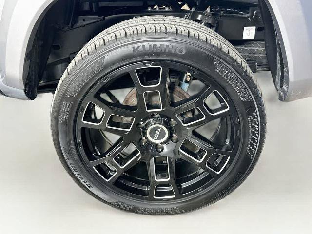 Used 2020 Toyota Tacoma TRD Sport RWD image 8