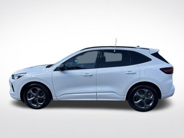 Certified 2023 Ford Escape ST-Line w/ Tech Pack #1 FWD image 4