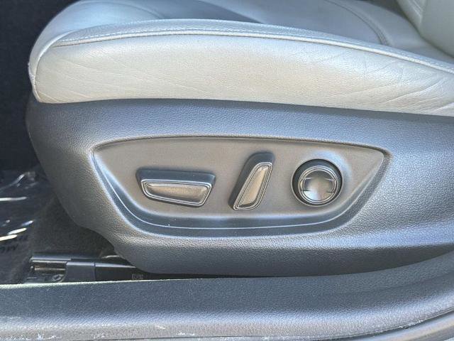 Used 2020 Toyota Avalon XLE image 20