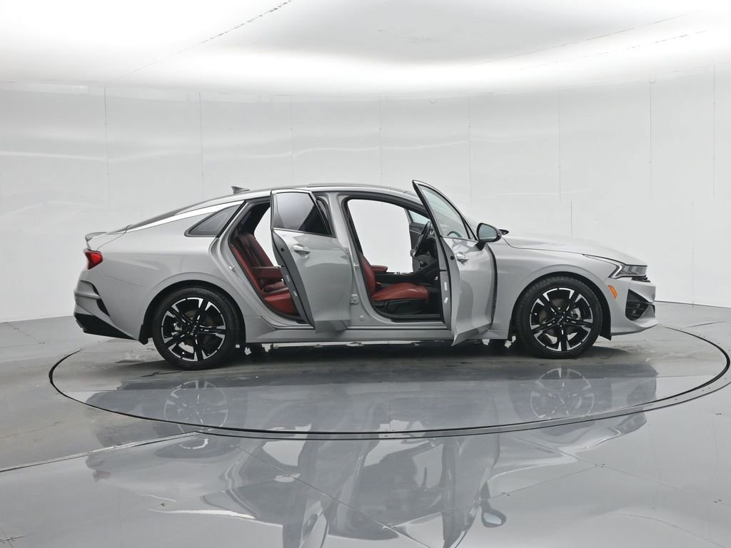 Used 2022 Kia K5 GT-Line w/ GT-Line Awd Premium Package image 34
