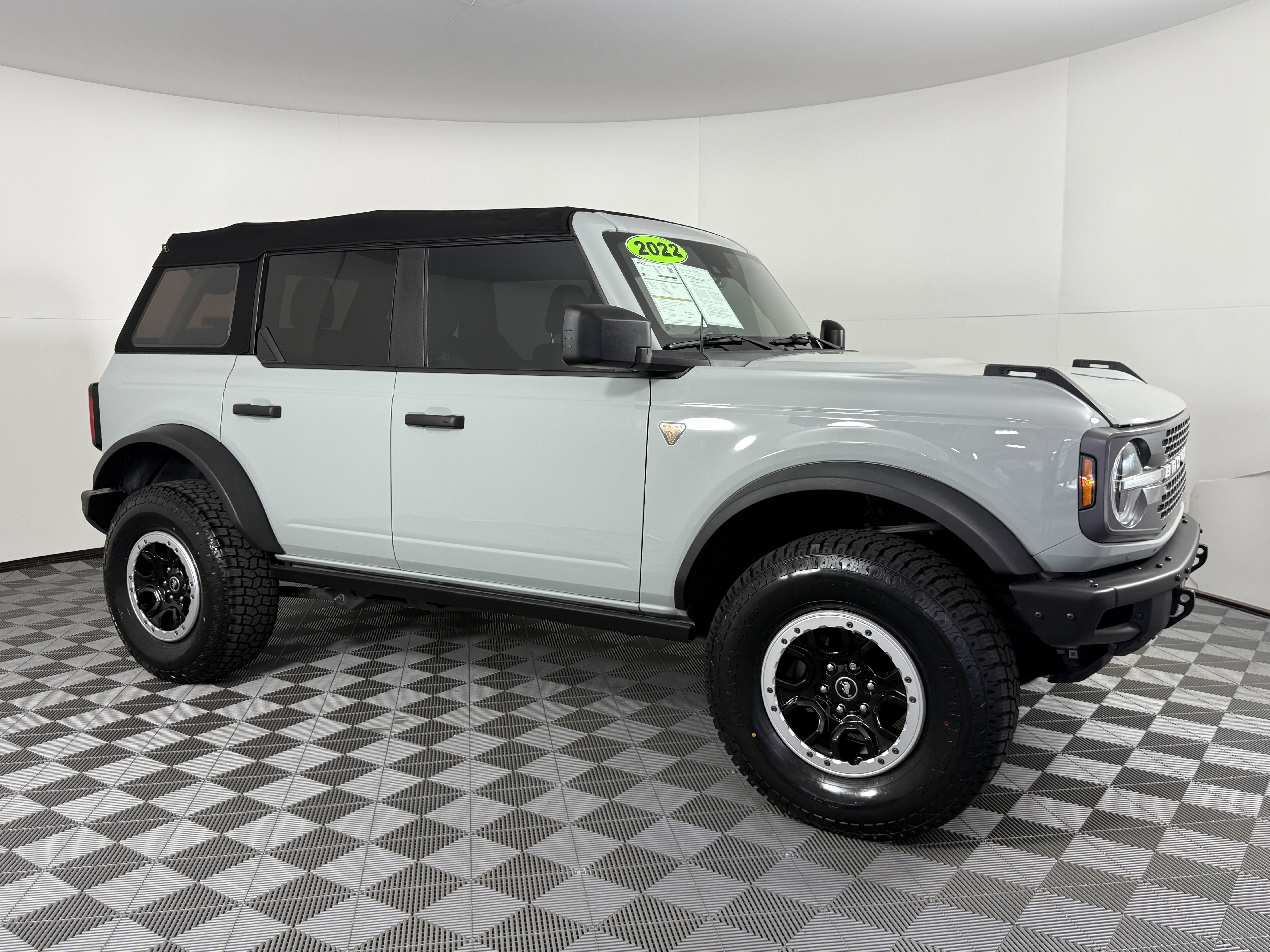 Certified 2022 Ford Bronco Badlands w/ Sasquatch Package