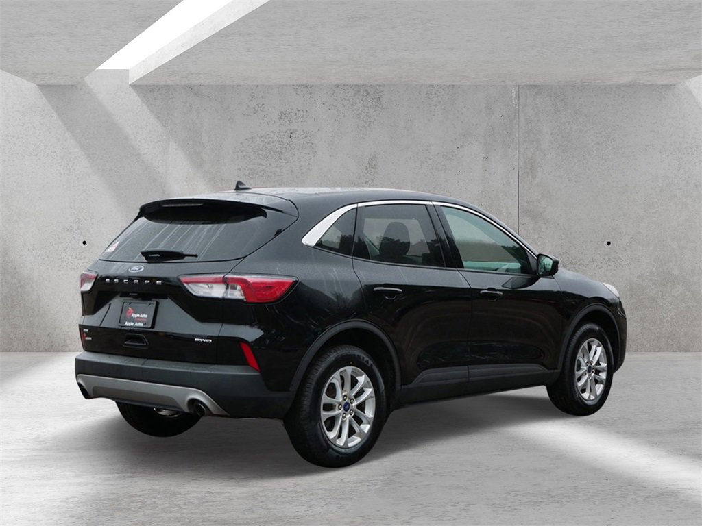 Certified 2022 Ford Escape SE w/ Convenience Package image 3