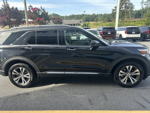 Certified 2020 Ford Explorer Platinum w/ Premium Technology Package AWD/4WD image 5