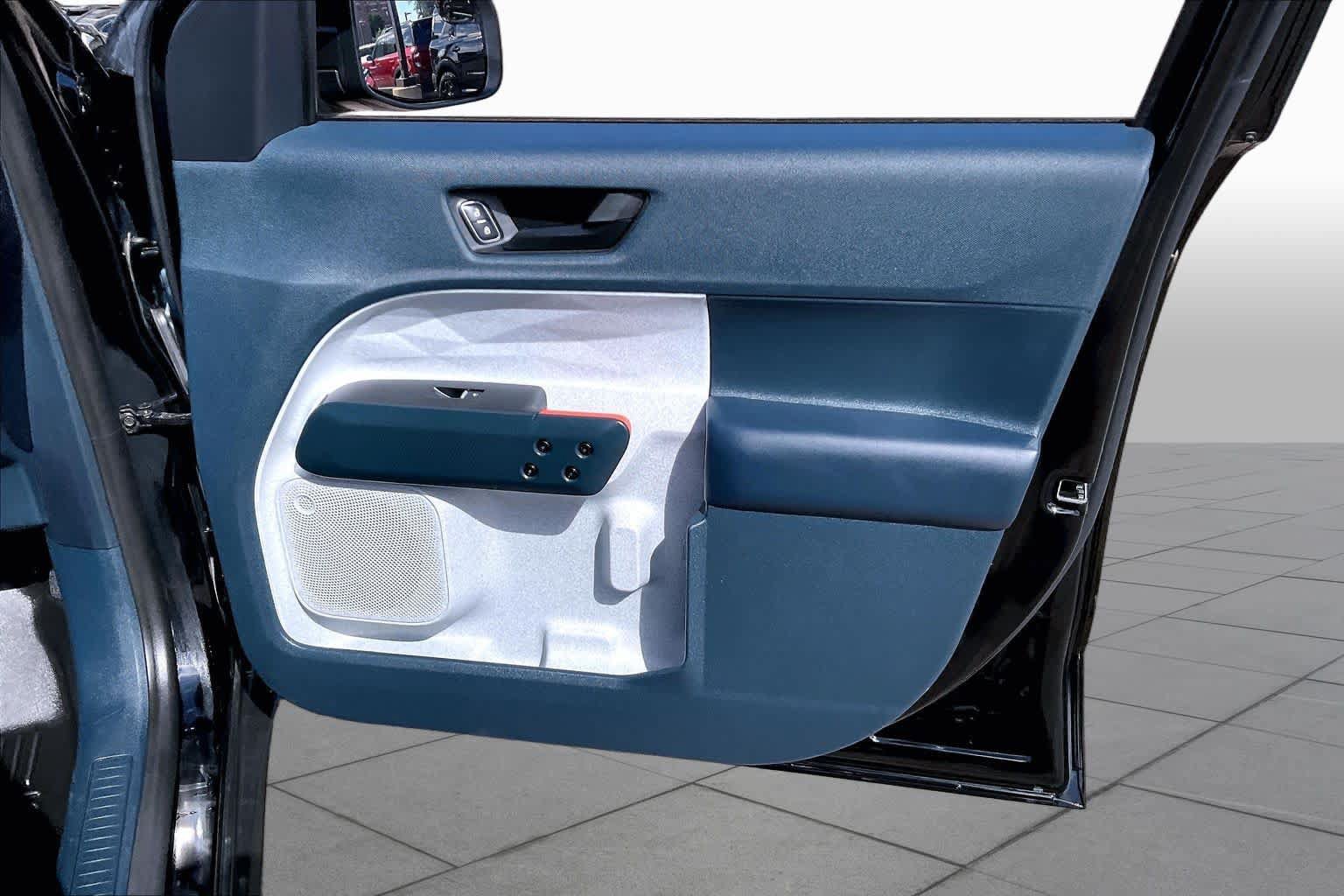 Certified 2024 Ford Maverick XLT FWD image 21