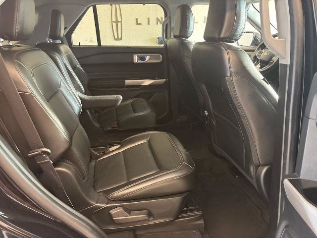 Certified 2022 Ford Explorer Limited AWD/4WD image 9