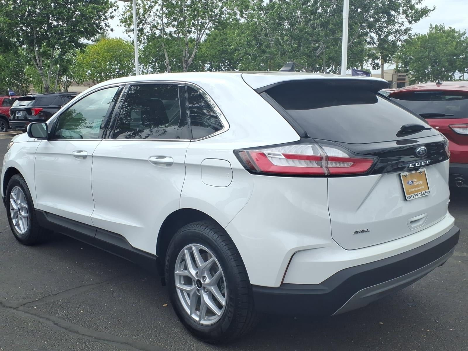 Certified 2023 Ford Edge SEL w/ Convenience Package AWD/4WD image 6