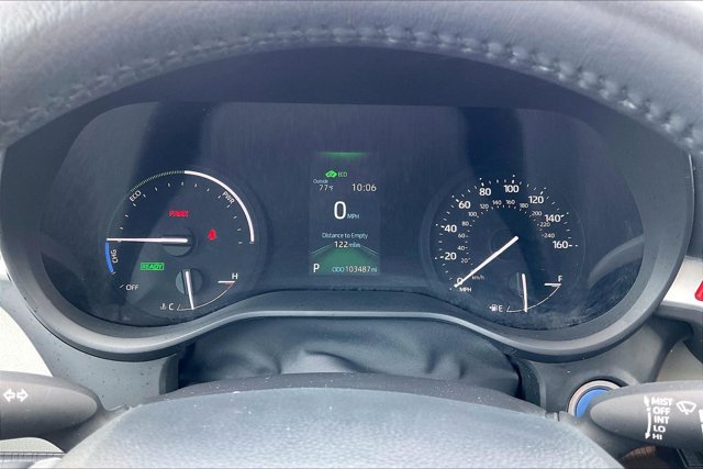 Used 2021 Toyota Sienna XLE FWD image 19