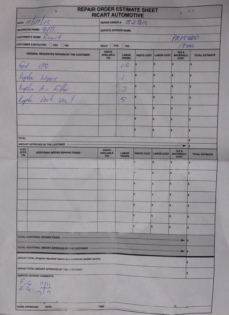 Used 2024 Chevrolet Express 2500 w/ Driver Convenience Package image 9