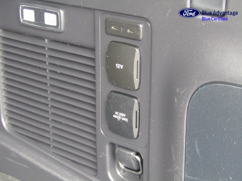 Certified 2025 Ford Expedition Active AWD/4WD image 50