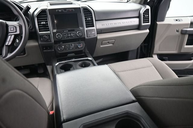 Certified 2022 Ford F250 XLT w/ XLT Premium Package AWD/4WD image 17