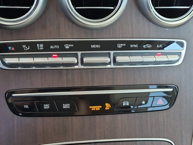 Used 2022 Mercedes-Benz GLC 300 4MATIC w/ Premium Package Lite image 25