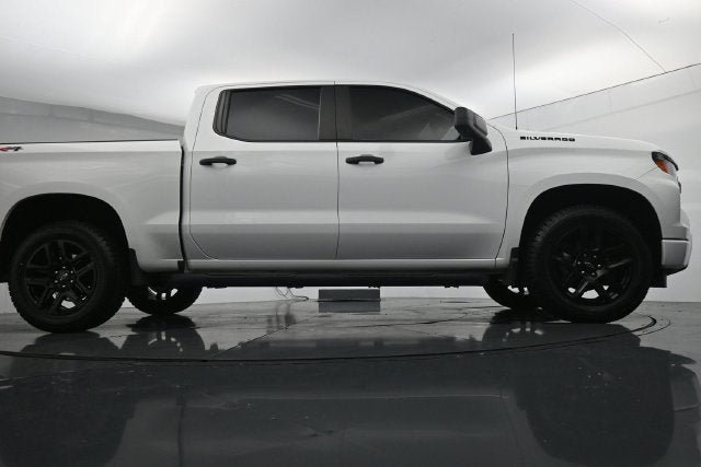 Used 2025 Chevrolet Silverado 1500 Custom w/ Turbomax Blackout Package AWD/4WD image 38