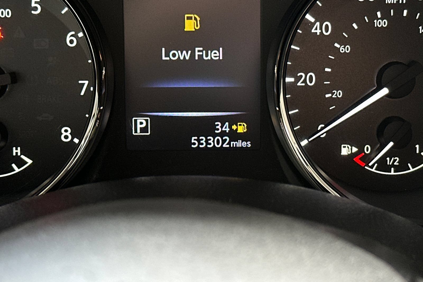 Used 2017 Nissan Rogue Sport SL FWD image 25