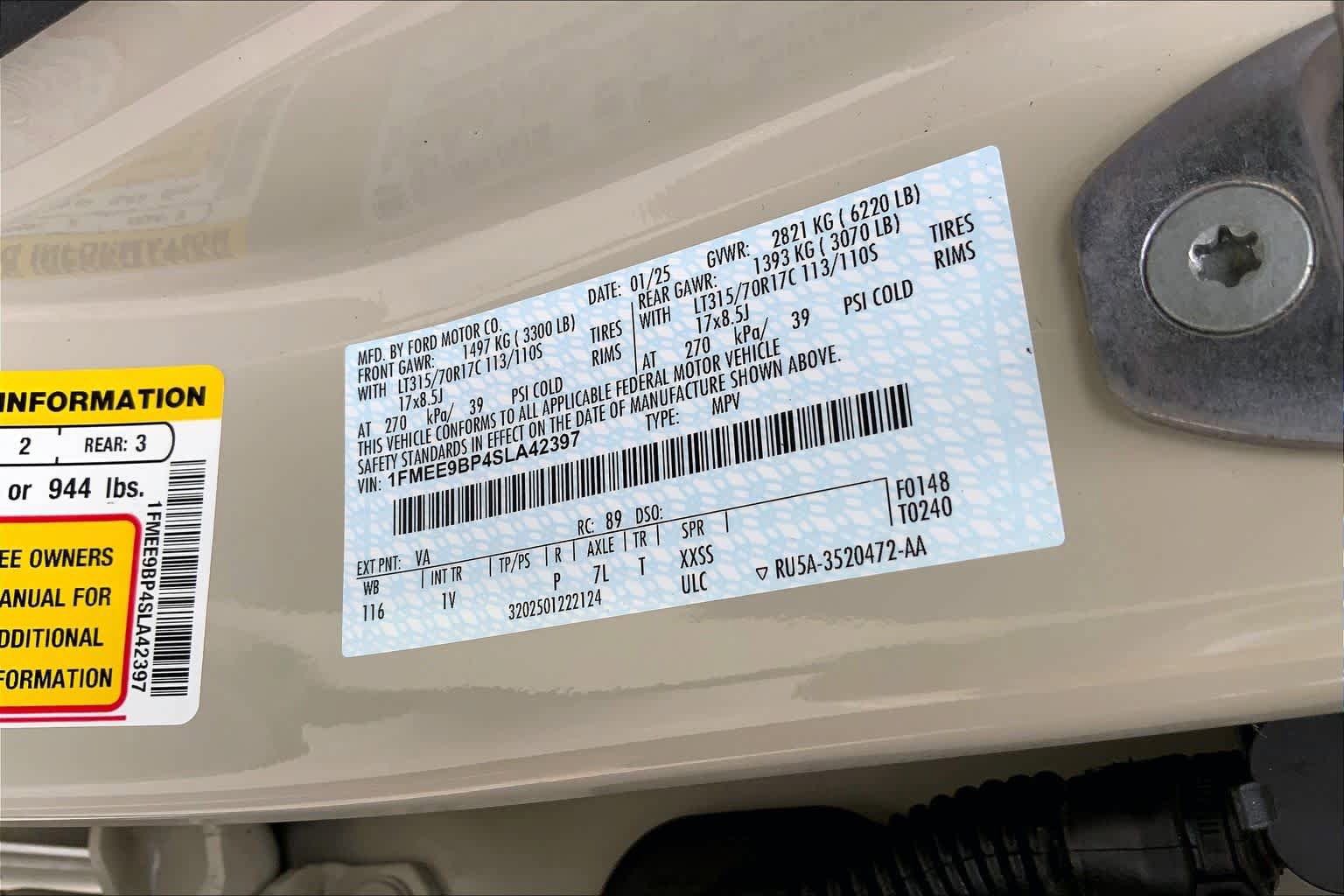 Certified 2025 Ford Bronco Badlands AWD/4WD image 34