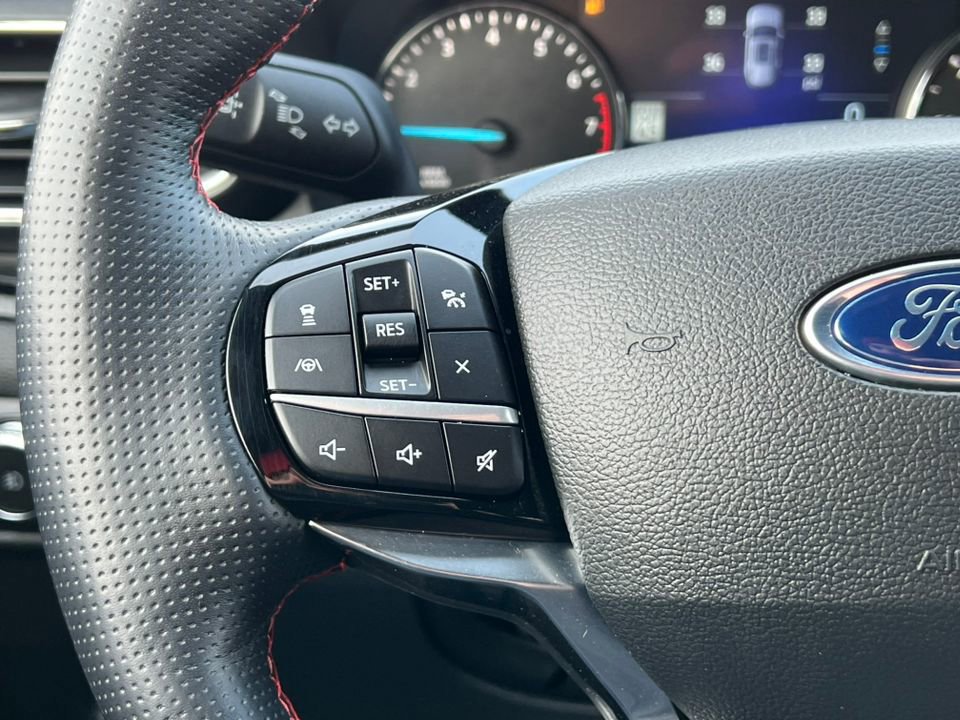 Certified 2022 Ford Explorer ST-Line w/ Class IV Trailer Tow Package image 27