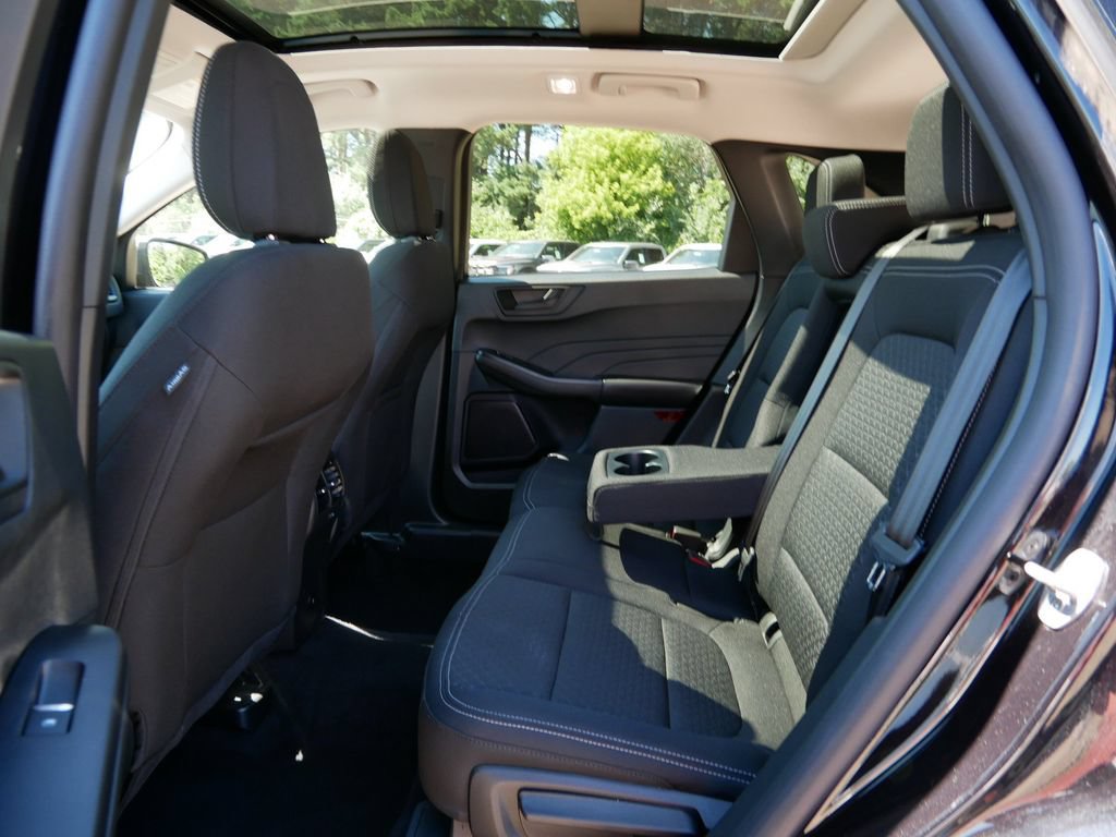 Certified 2025 Ford Escape Active w/ Tech Pack #1 AWD/4WD image 11