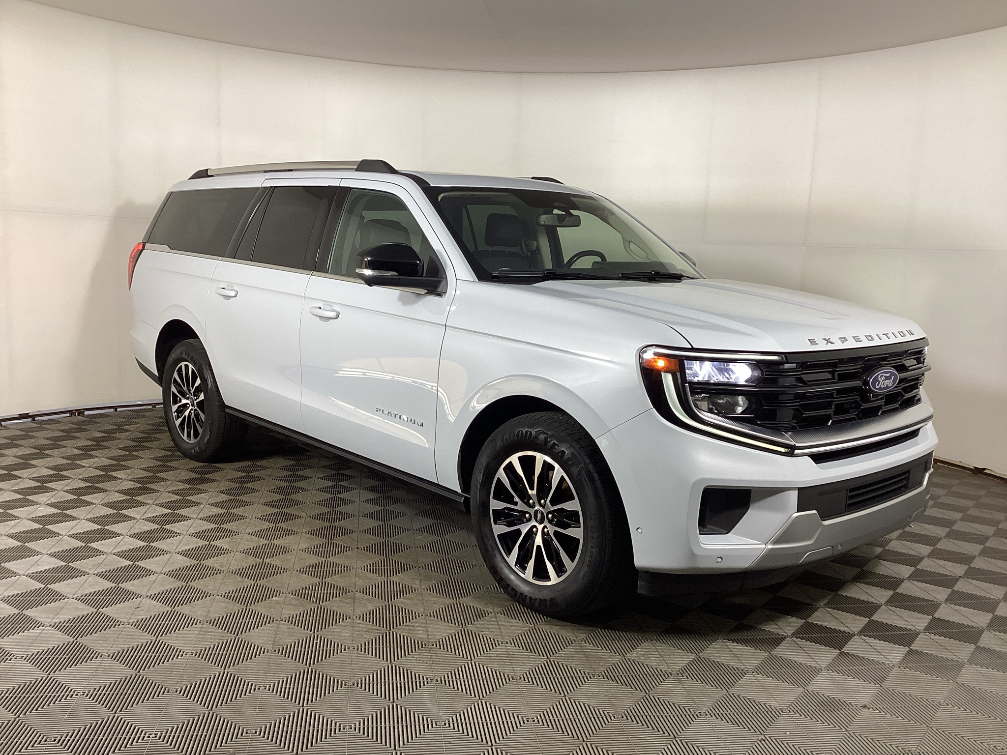 Certified 2025 Ford Expedition Max Platinum