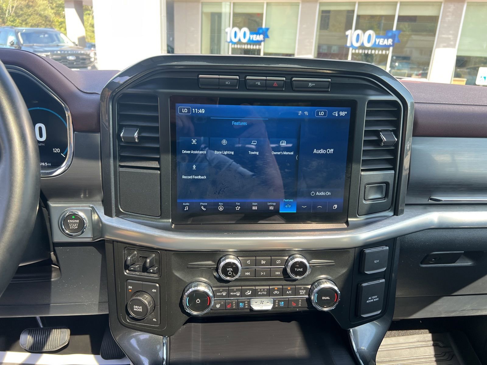 Certified 2022 Ford F150 Lariat w/ Equipment Group 502A High image 30