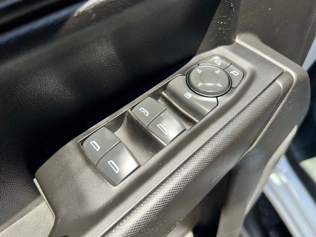 Used 2022 Chevrolet Silverado 1500 Custom RWD image 23