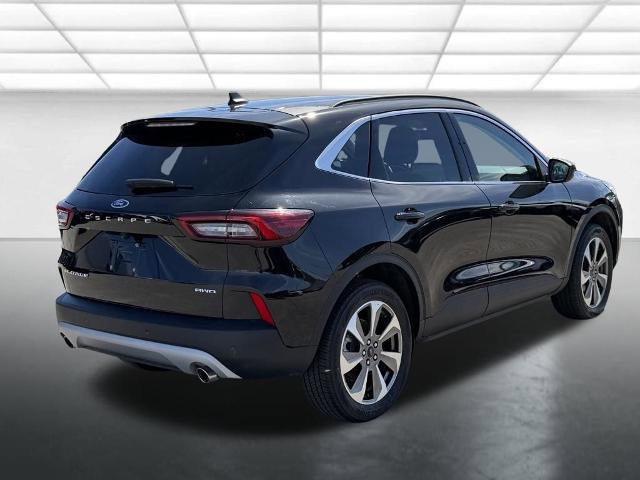 Certified 2025 Ford Escape Platinum AWD/4WD image 13