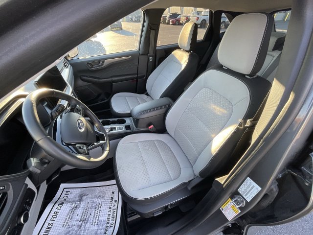 Certified 2023 Ford Escape Active w/ Tech Pack #1 AWD/4WD image 12