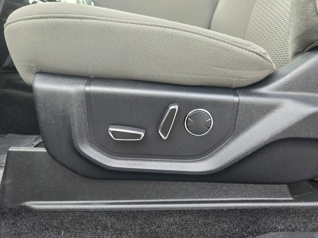 Certified 2018 Ford F150 XLT w/ Equipment Group 302A Luxury AWD/4WD image 12