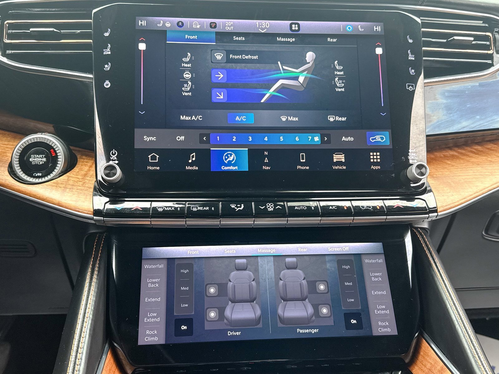 Used 2023 Jeep Grand Wagoneer Series III image 27