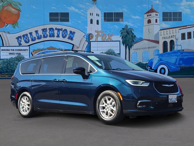 Used 2022 Chrysler Pacifica Touring-L