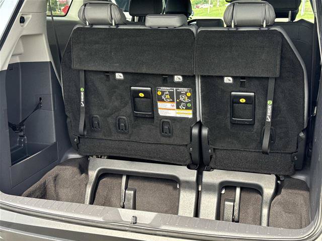 Used 2022 Toyota Sienna XLE FWD image 12