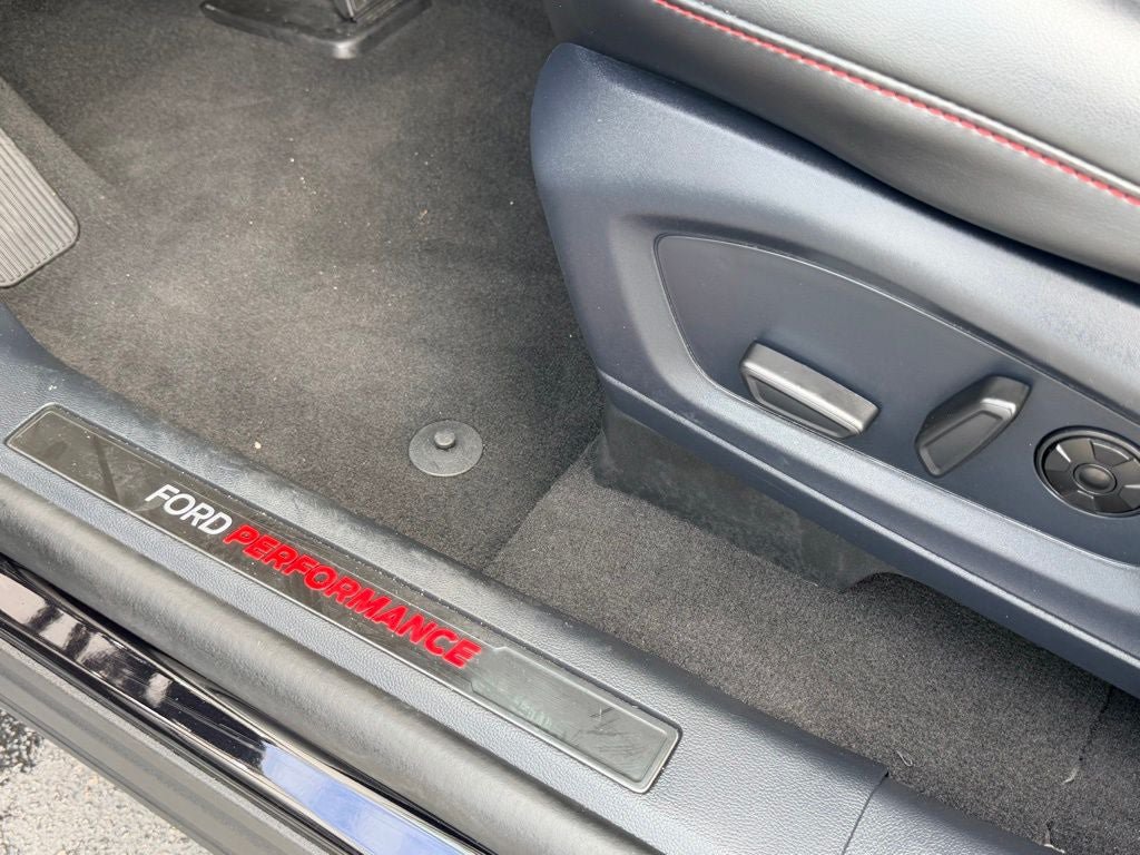 Certified 2025 Ford Explorer ST RWD image 26