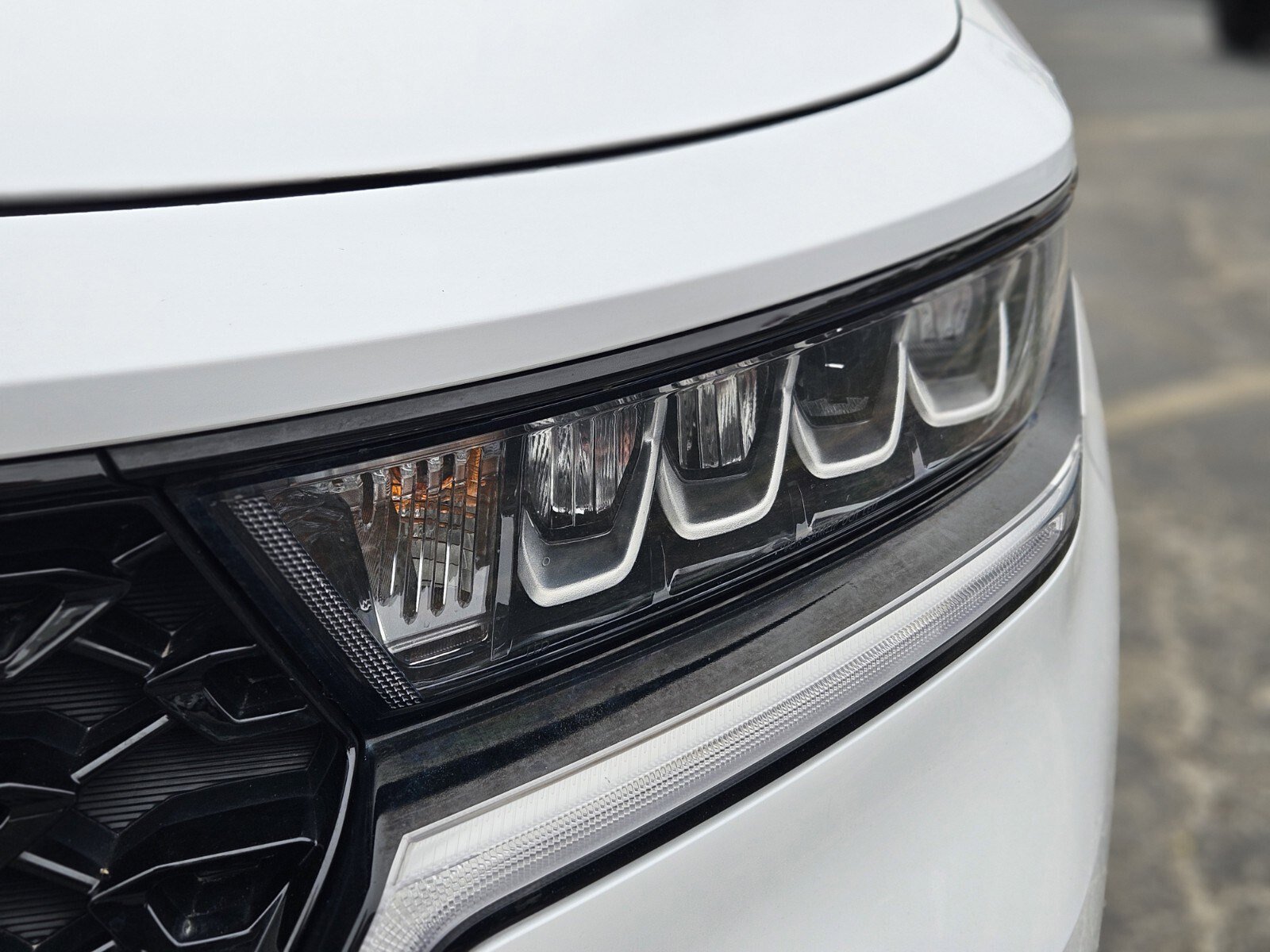 Used 2022 Kia Sorento S image 11