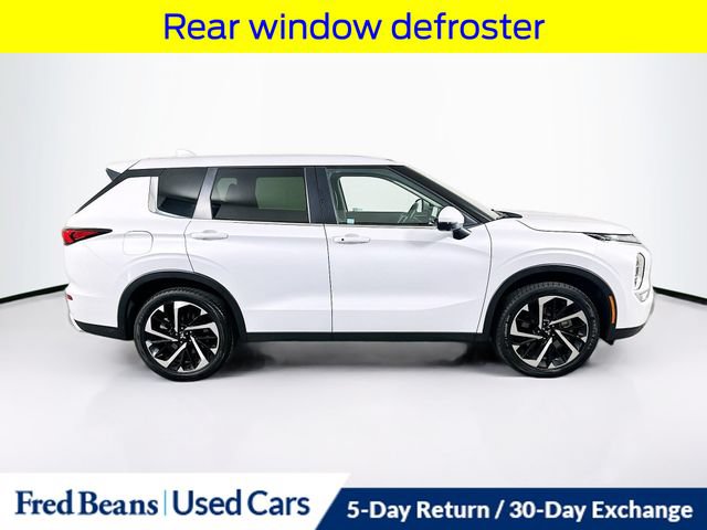 Used 2024 Mitsubishi Outlander SE AWD/4WD image 9