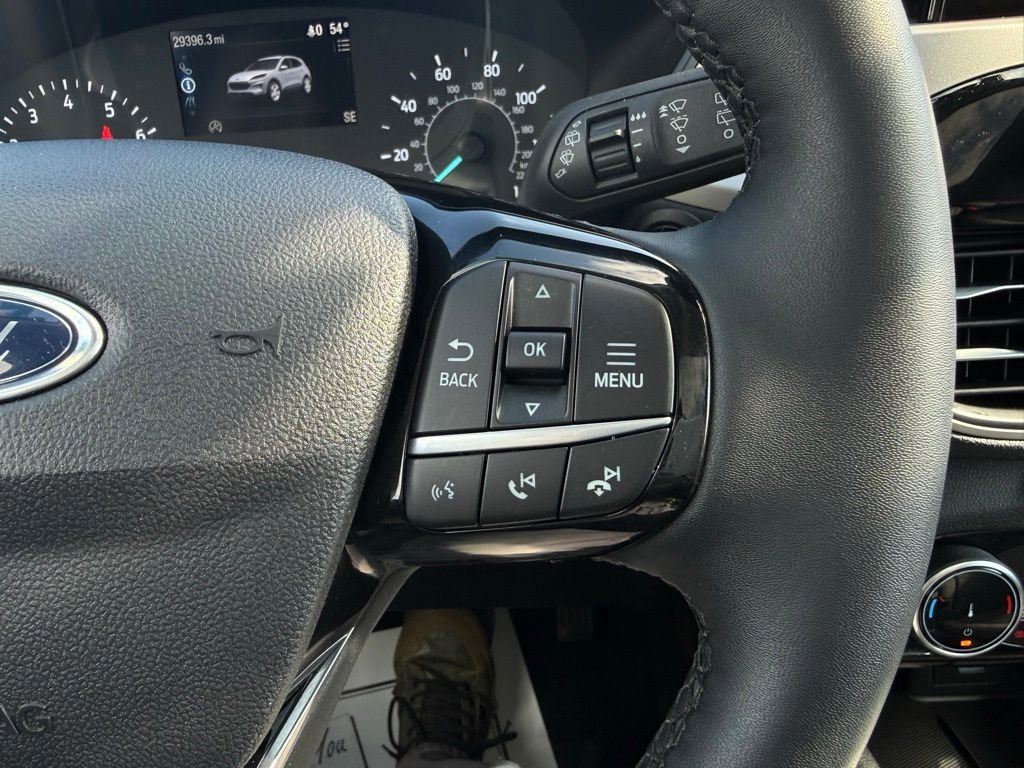 Certified 2022 Ford Escape SE w/ SE Sport Appearance Package image 18