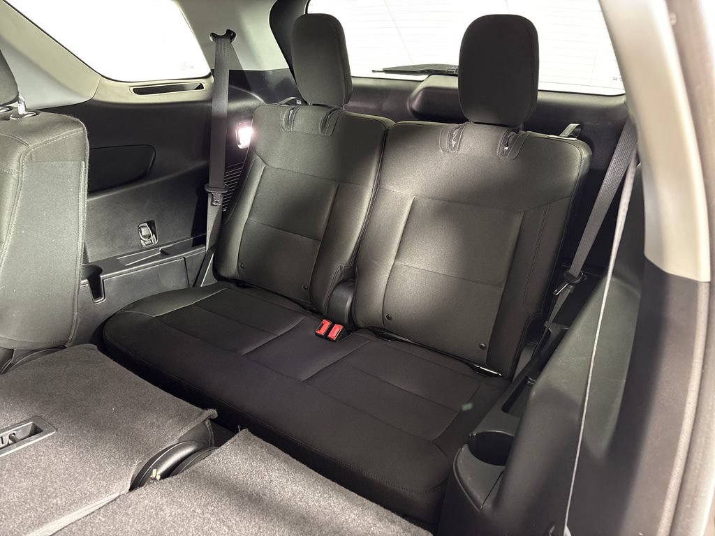 Certified 2022 Ford Explorer XLT RWD image 32