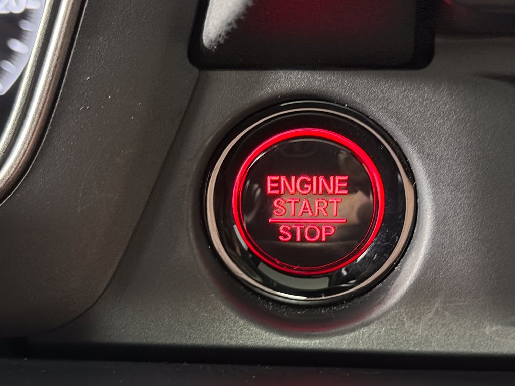 Used 2025 Honda Pilot TrailSport image 23