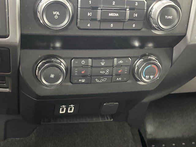 Certified 2020 Ford F150 XLT w/ Equipment Group 302A Luxury AWD/4WD image 30