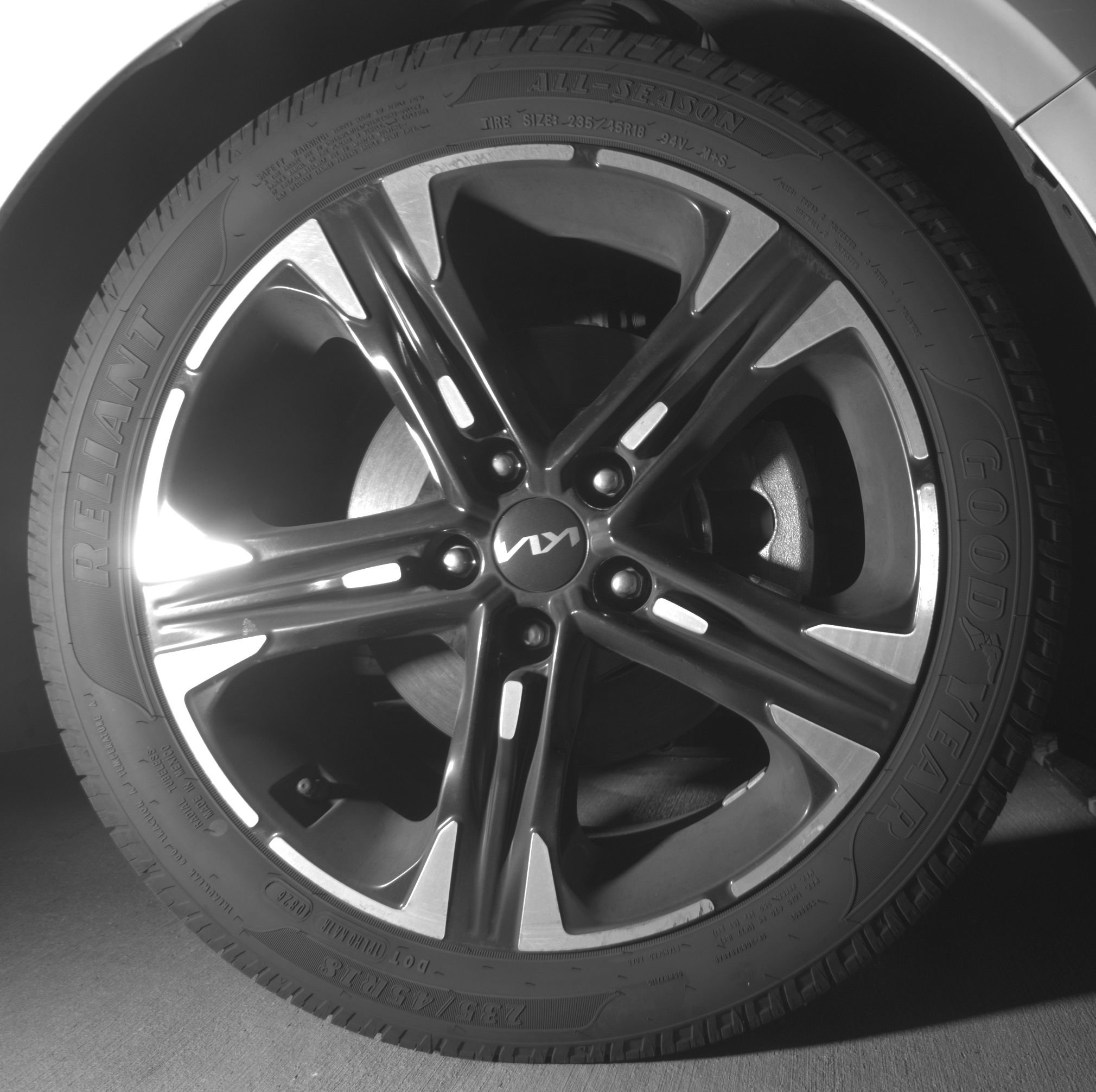 Used 2022 Kia K5 GT-Line AWD/4WD image 12
