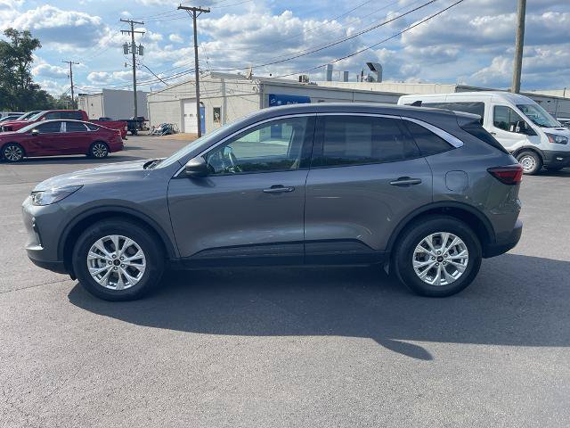 Certified 2023 Ford Escape Active AWD/4WD image 8