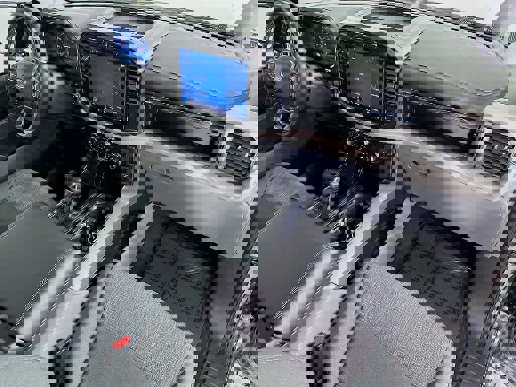 Certified 2023 Ford F150 Lightning XLT image 33