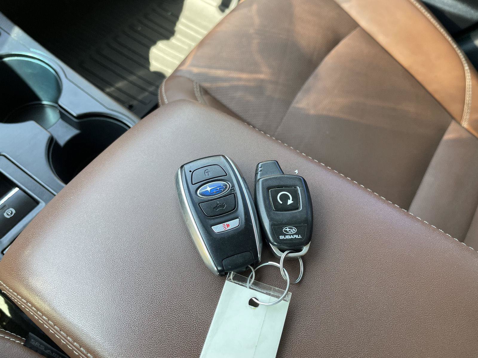 Used 2018 Subaru Outback 3.6R Touring AWD/4WD image 39