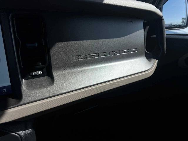 Certified 2024 Ford Bronco Wildtrak AWD/4WD image 21