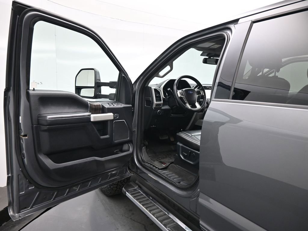 Certified 2021 Ford F250 Lariat w/ Lariat Value Package image 36