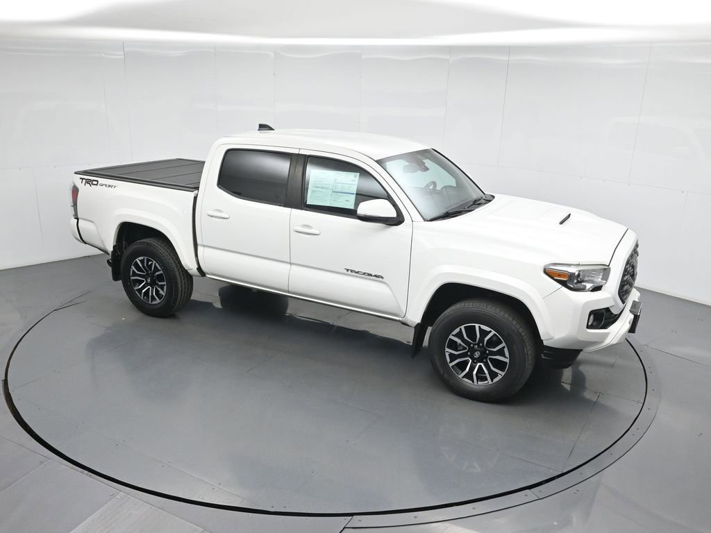 Used 2021 Toyota Tacoma TRD Sport w/ Technology Package image 5