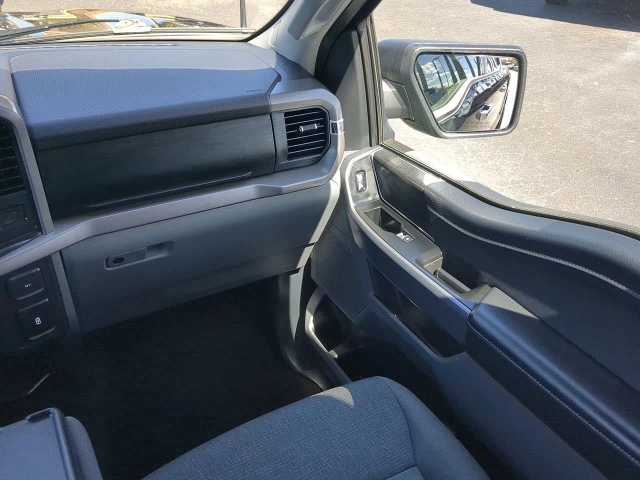 Certified 2025 Ford F150 XLT w/ Equipment Group 301A Standard image 17